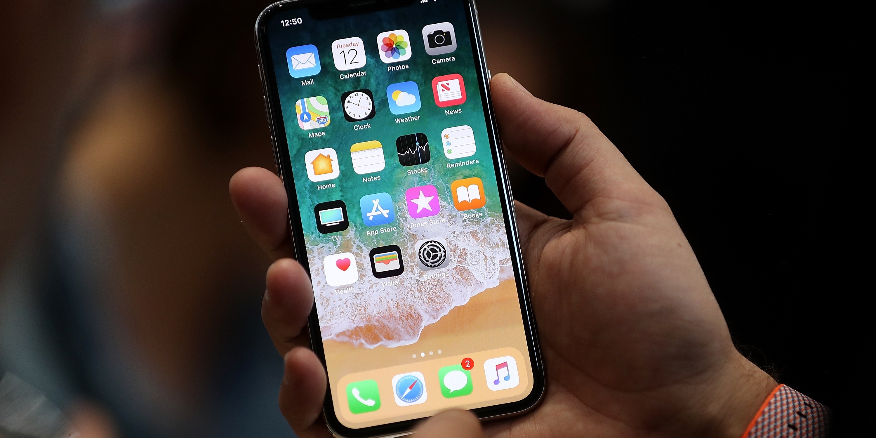 Photo of Met de iPhone X van bijna 1.000 dollar neemt Apple een riskante gok