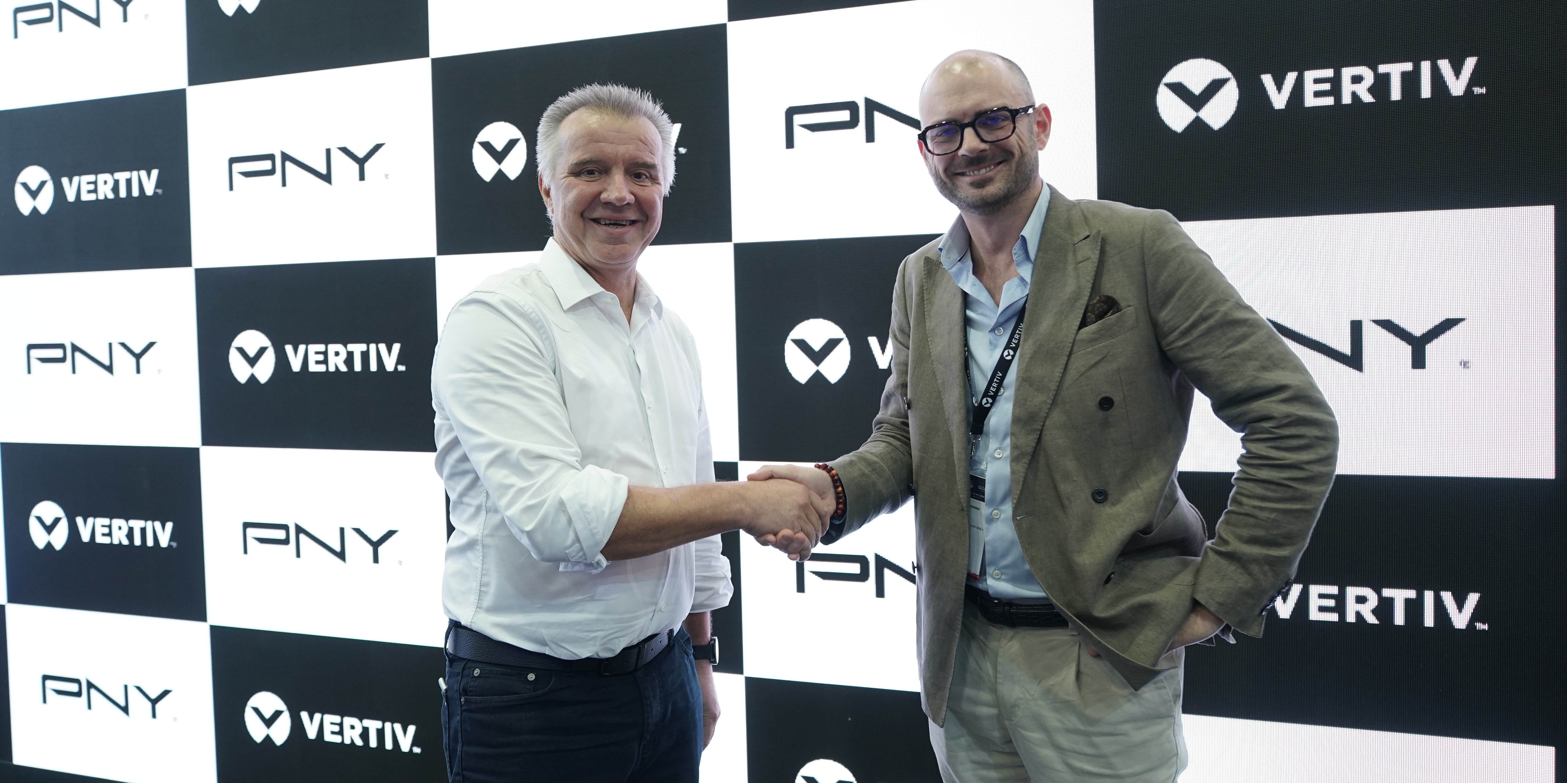 Photo of Vertiv et PNY Technologies s'associent pour accélérer le déploiement des infrastructures d'IA dans la région EMEA