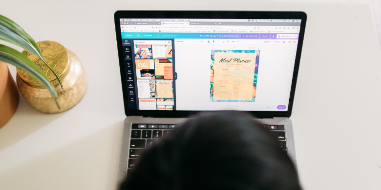 Photo of Canva zet nieuwe stap met eigen AI design-tool