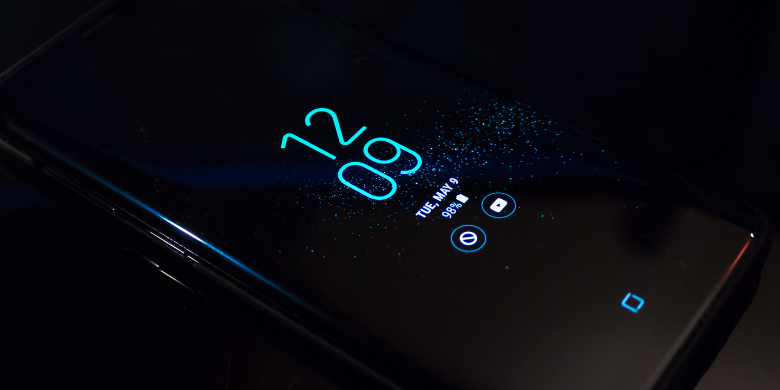 Photo of Le Galaxy S24 de Samsung est doté de nombreuses fonctionnalités IA, dont la traduction en temps réel et le résumé de conversations.
