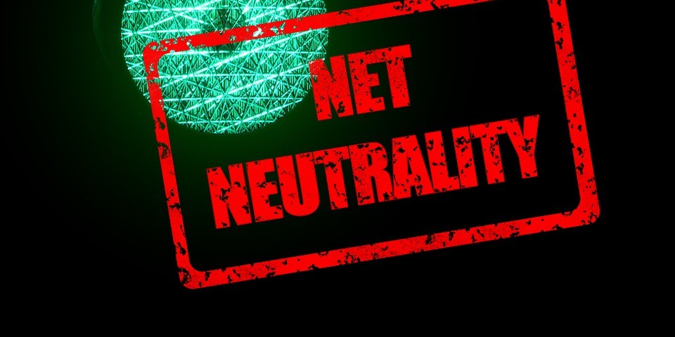 Photo of Vingt-deux Etats américains demandent de rétablir la neutralité d'Internet