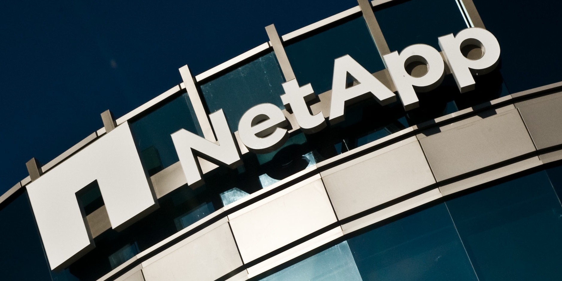 Photo of NetApp Enquête: Applicaties van ondernemingen vergroten de vraag naar high-performance opslag